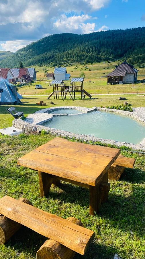 Eco Village Pavlovic Zabljak  Ngoại thất bức ảnh