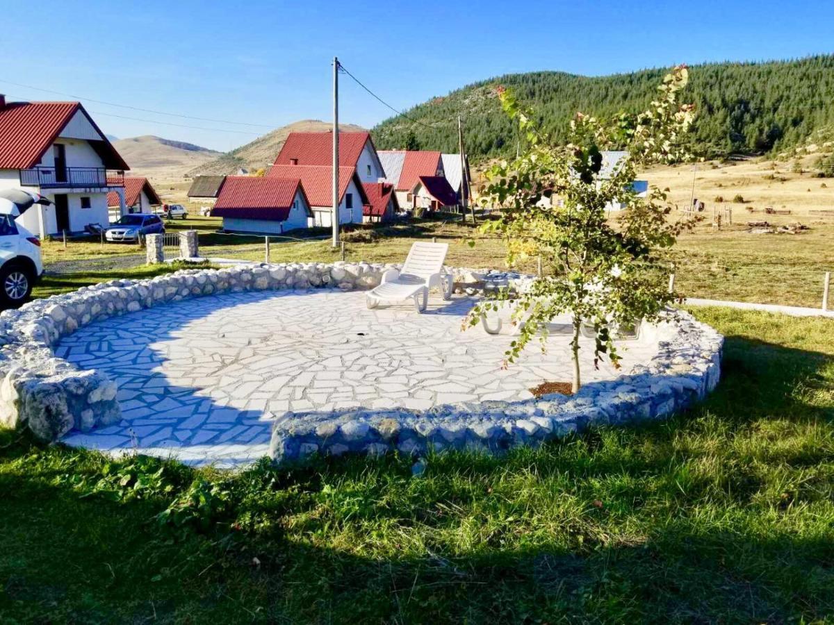 Eco Village Pavlovic Zabljak  Ngoại thất bức ảnh